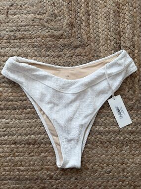 ELCE Indie High-Cut Bikini Bottom